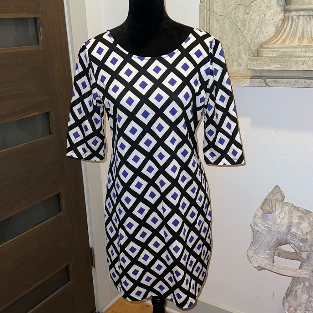 Maude M shift‎ dress 3/4 sleeves 100% polyester Sz M